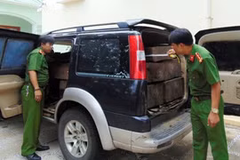 Quảng Nam: 4 ngày bắt 4 vụ vận chuyển gỗ lậu