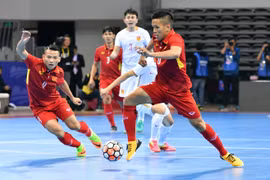 Trung Quốc 3-4 Việt Nam