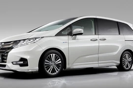 Honda Odyssey 2018 ra mắt tại thị trường Nhật Bản