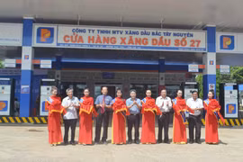 Công ty Xăng dầu Bắc Tây Nguyên khai trương cửa hàng xăng dầu và trạm dừng số 27