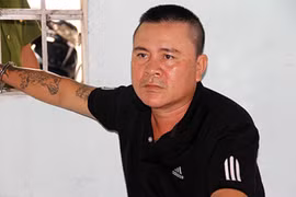 Bé trai 9 tuổi bị người tình của bà nội bắt cóc, dọa giết