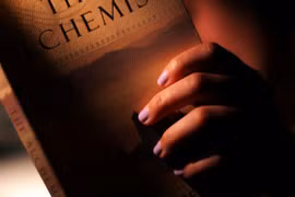 3 cuốn sách nên đọc đi đọc lại trong đời để ngẫm về cuộc sống