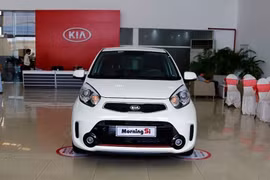 Kia Việt Nam "đại hạ giá" Morning, Cerato và Sorento