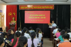 Bồi dưỡng nghiệp vụ văn thư, lưu trữ năm 2017