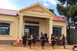 Bàn giao Nhà sinh hoạt cộng đồng tại xã Ia Mơ Nông