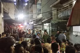 Dân vây bắt kẻ đâm chết người trong đêm