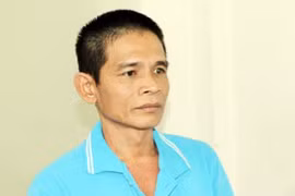 Truy tố gã cha dượng làm con riêng của vợ có bầu