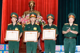 Phạm Đình Tuân-Người cán bộ gương mẫu, trách nhiệm