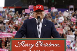 Hôm nay đại cử tri Mỹ bỏ phiếu bầu ông Trump