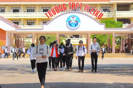 Gia Lai: Kéo dài thời gian chuyển trường học sinh THCS và THPT