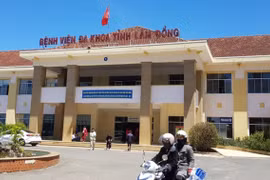 Đà Lạt: Cách ly 4 du khách Anh bay trên chuyến bay VN0054