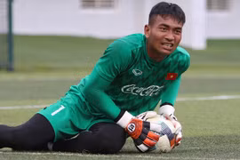 Thủ môn U23 Việt Nam bị công an điều tra vì nghi án tiêu cực