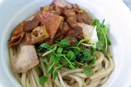 Cao lầu - món tôi ghiền