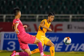 17 giờ chiều nay Trực tiếp bóng đá V-League SLNA - B.Bình Dương: Chờ học trò cưng thầy Park ra tay!