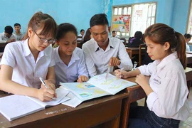 Lùi thời gian thi THPT Quốc gia 2020: Vừa mừng, vừa lo