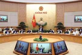 Thủ tướng: Trong khó khăn, kinh tế xã hội vẫn cơ bản giữ ổn định