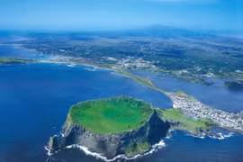 5 người Việt mất tích trong vụ cháy tàu ở đảo Jeju của Hàn Quốc