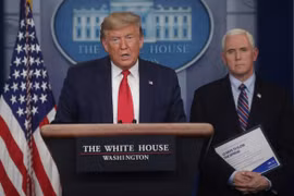 Tổng thống Trump tuyên bố tình trạng đại thảm họa với bang Illinois