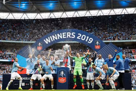 Ngoại hạng Anh khó tái xuất tháng 5, FA Cup dời đến tháng 9