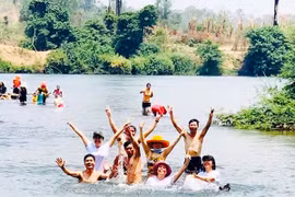 Du lịch vùng biên viễn