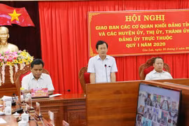 Giao ban các cơ quan Khối Đảng tỉnh và các Huyện ủy, Thị ủy, Thành ủy, Đảng ủy trực thuộc