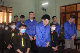 Sáu án tử hình cho các đối tượng trong đường dây mua bán 492 bánh heroin