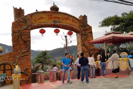 Đà Lạt: Khu du lịch đã hoàn thành, đi vào hoạt động khi mới... có chủ trương