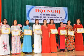 Gia Lai: Tuyên dương phụ nữ điển hình tiên tiến