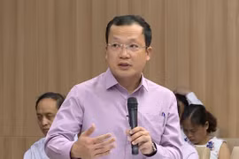 Ngành điện đối mặt "khủng hoảng thừa"