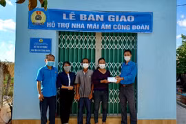 Phú Thiện hỗ trợ sửa nhà "Mái ấm Công đoàn"