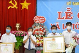 Ia Grai: Công bố xã Ia Tô đạt chuẩn nông thôn mới