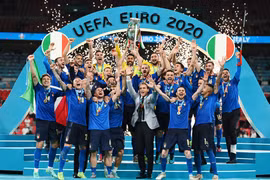 Chung kết Euro 2020: Italia xưng vương kịch tính