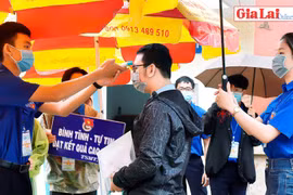 Gia Lai: 38 đội hình thanh niên tình nguyện đồng hành cùng sĩ tử