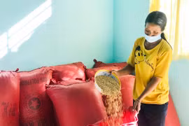 Pleiku: Đồng hành cùng phụ nữ khó khăn