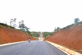 Gia Lai: Phân luồng đường Hồ Chí Minh, đoạn tránh đô thị Pleiku