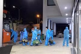 Chuyến bay đầu tiên đã đưa 196 người dân từ TP. Hồ Chí Minh về Bình Định