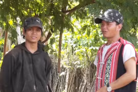 Gương sáng làng Ar Trớ