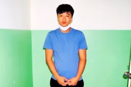 Bắt giam cán bộ văn phòng đăng ký đất đai tàng trữ ma túy