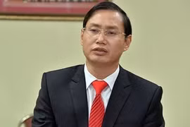 Bí ẩn về những khoản chi biếu tặng khổng lồ trong vụ án ông Nguyễn Đức Chung