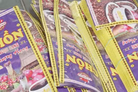 Cơ sở sản xuất cà phê hiệu "con chồn thượng hạng" chứa 80% đậu nành