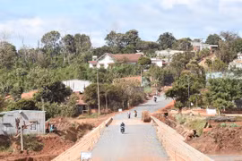 Xã Ia Dreng đạt chuẩn nông thôn mới