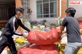 Những chuyến xe nặng nghĩa tình