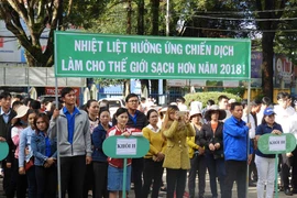 Gia Lai: Phát động hưởng ứng chiến dịch làm sạch môi trường