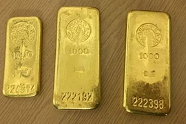Ba khối vàng ròng trong tủ bếp:Gia tài 2,5 tỷ giấu kín rồi bỏ quên