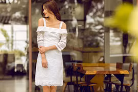 Ngắm street style đa dạng của Cao Thiên Trang