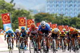 Chặng Qui Nhơn- Pleiku quyết định áo đỏ chung cuộc