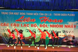Liên hoan "Vũ điệu tuổi trẻ"