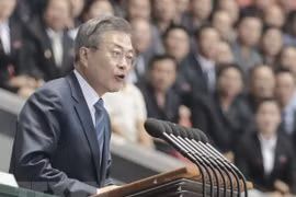 Tổng thống Hàn Quốc lần đầu phát biểu trước người dân Triều Tiên