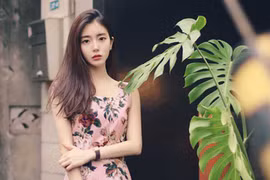 Những kiểu váy hoa khiến nàng công sở lãng mạn trong mùa thu