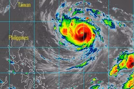 Lại xuất hiện siêu bão Trami gần Biển Đông